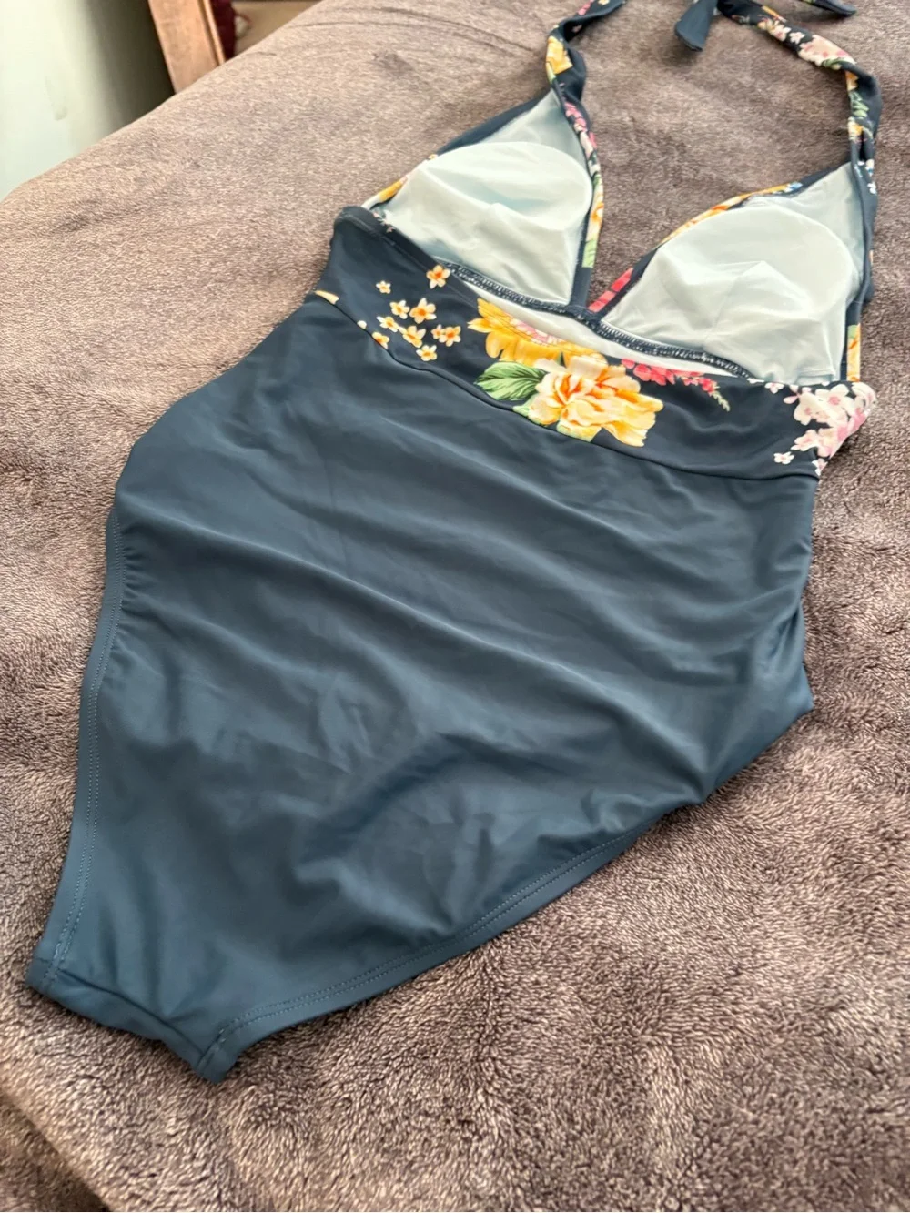 Cupshe Navy Boho Floral Halter Tummy Control One Piece Swimsuit Sz M